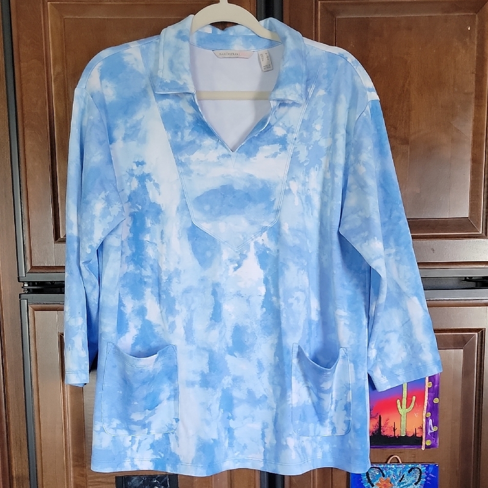 ISAAC MIZRAHI LIVE BLUE & WHITE TIE-DYE TUNIC W/POCKETS